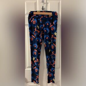 NWOT Rare Lularoe Disney Rose Leggings (Beauty & the Beast)